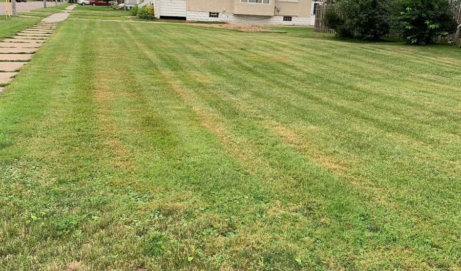1012 7TH Ave, Antigo, WI 54409 - 4 Beds, 2 Bath