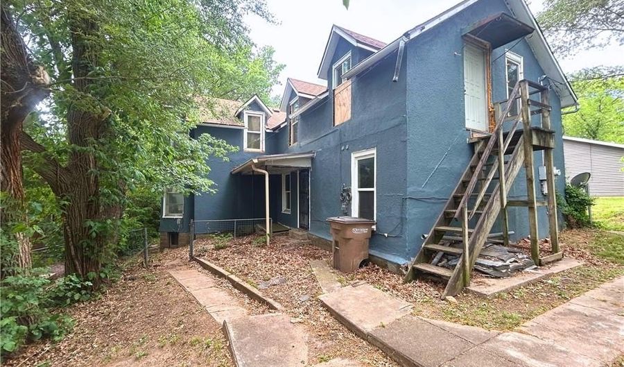 1011 Atchison St, Atchison, KS 66002 - 0 Beds, 0 Bath