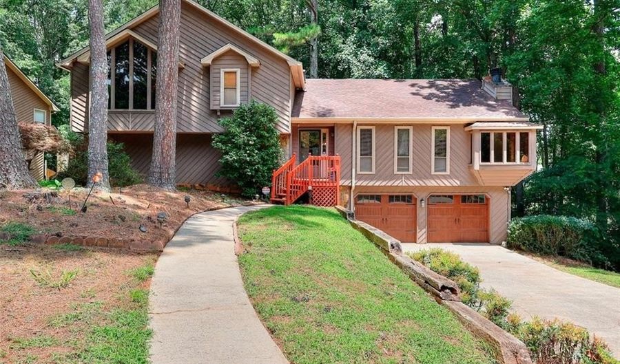 4915 MILLERS Trce, Peachtree Corners, GA 30096 - 4 Beds, 3 Bath