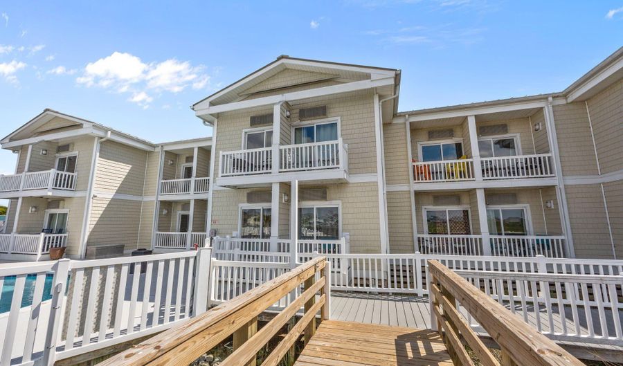 602 W Ft Macon Rd 114, Atlantic Beach, NC 28512 - 1 Beds, 1 Bath
