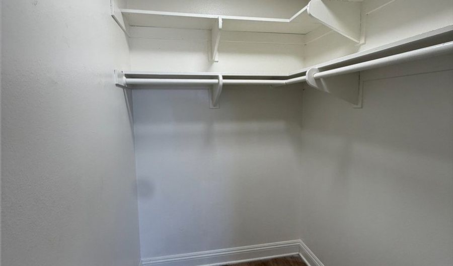 918 S Webster Ave, Anaheim, CA 92804 - 2 Beds, 1 Bath