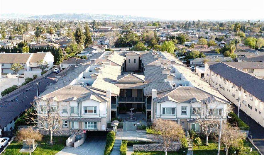 1128 W Duarte Rd O, Arcadia, CA 91007 - 2 Beds, 2 Bath
