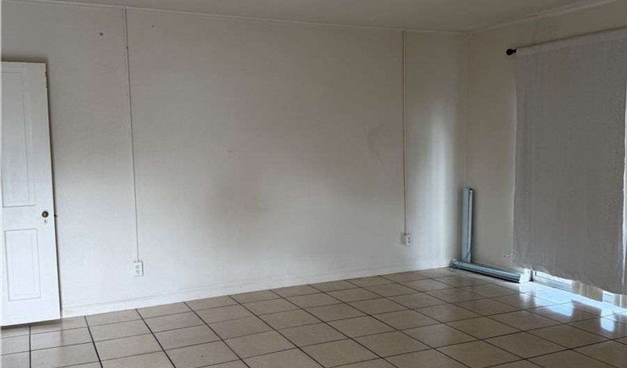 640 6th St B, Boulder City, NV 89005 - 0 Beds, 1 Bath