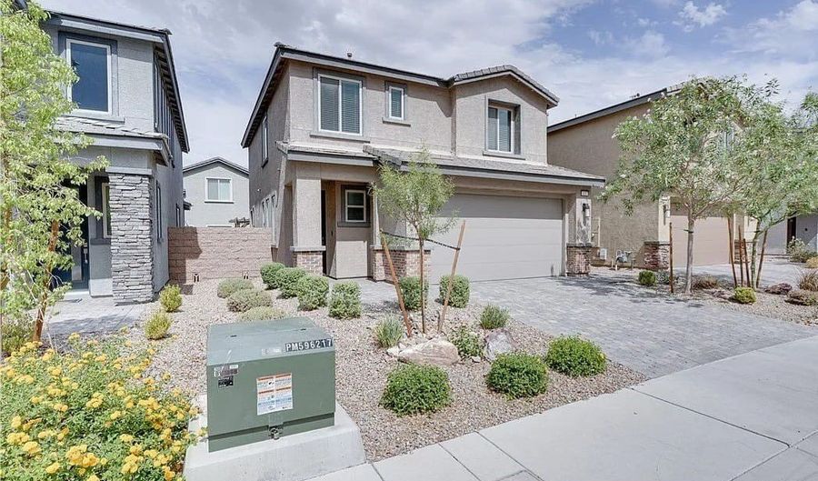 932 Lotus Falls St, Henderson, NV 89052 - 3 Beds, 3 Bath