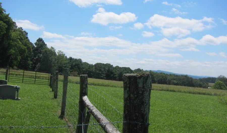 4242 Muddy Creek Mountain Rd, Alderson, WV 24910 - 3 Beds, 2 Bath