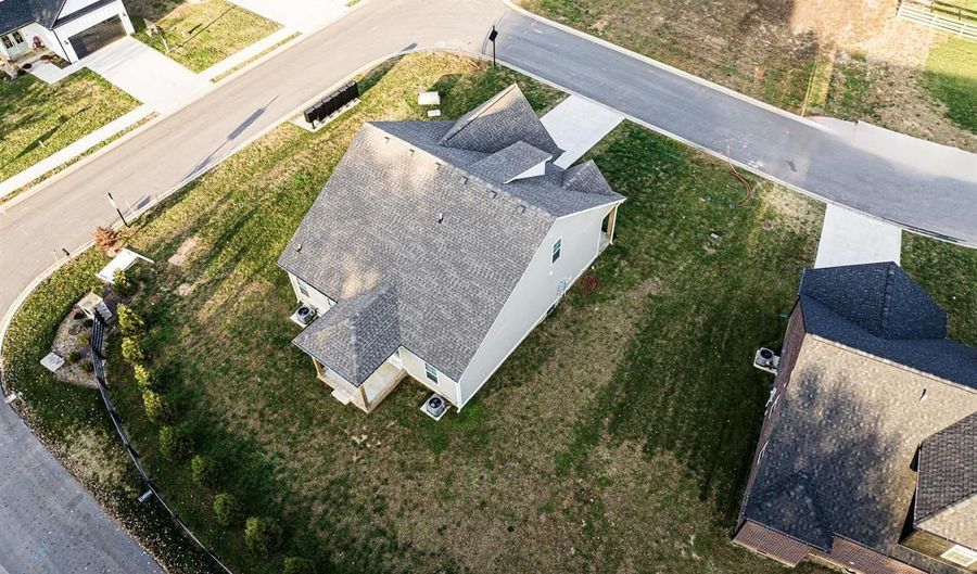 6458 Summer Shade Cir, Alvaton, KY 42122 - 5 Beds, 3 Bath