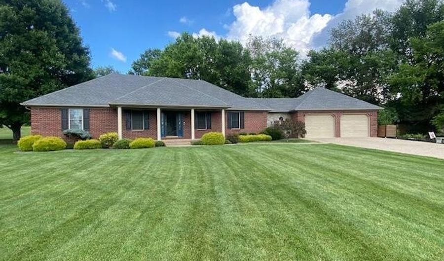 133 Twin Oaks Dr, Bardstown, KY 40004 - 3 Beds, 2 Bath