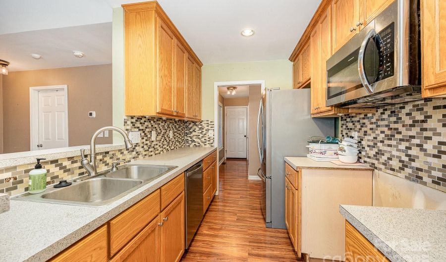 610 Mountain Pl, Albemarle, NC 28001 - 3 Beds, 2 Bath