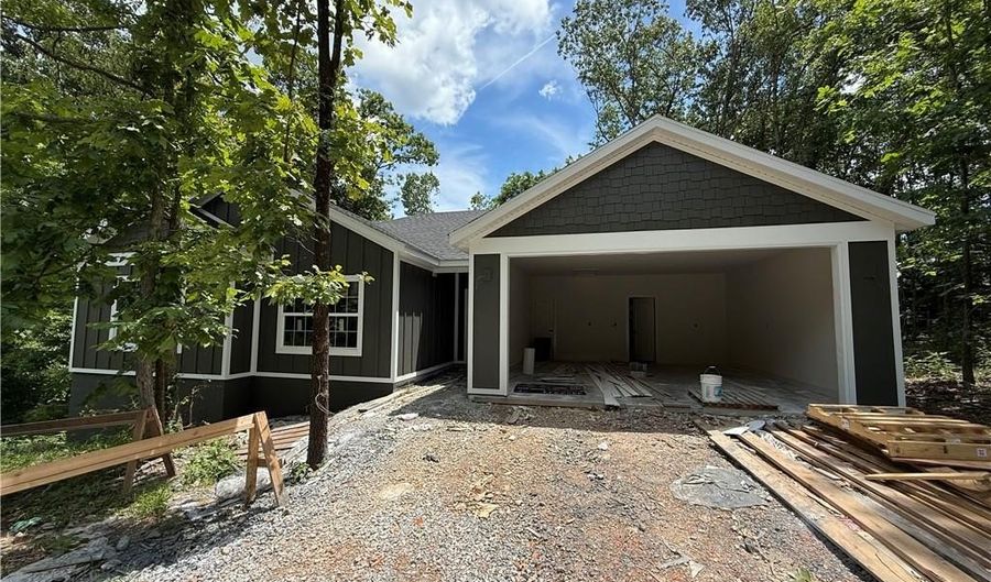 32 Dumfries Dr, Bella Vista, AR 72715 - 3 Beds, 2 Bath
