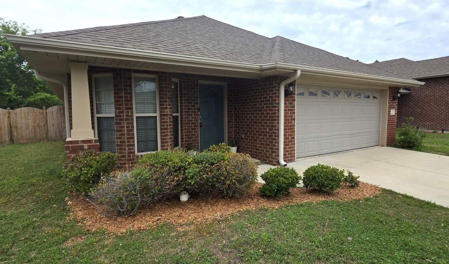 217 CRISFIELD Cir, Alabaster, AL 35007 - 3 Beds, 2 Bath