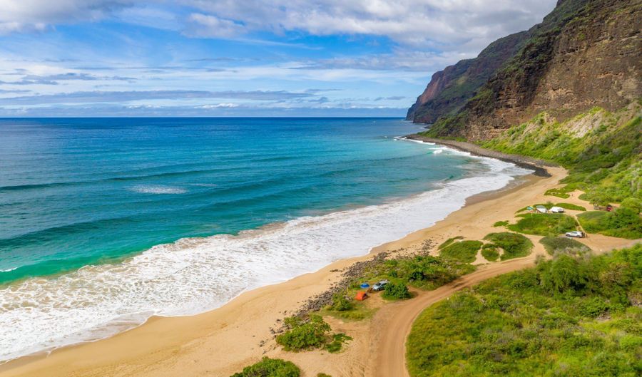 7959 KAUMUALII Hwy, Kekaha, HI 96752 - 4 Beds, 3 Bath