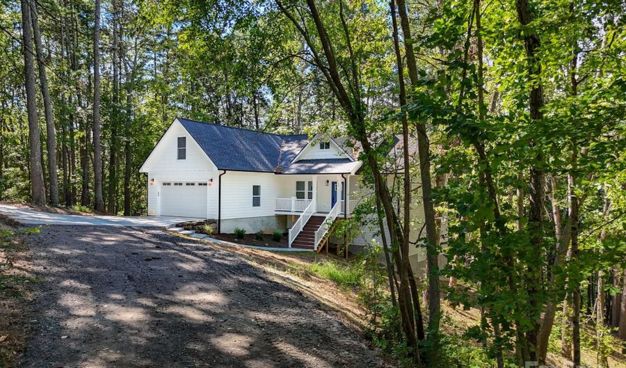 117 Forest Fern Ln, Alexander, NC 28701 - 3 Beds, 2 Bath