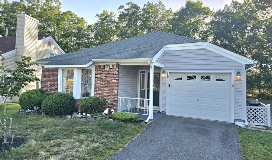 16 Cottonwood Dr, Barnegat, NJ 08005 - 2 Beds, 2 Bath