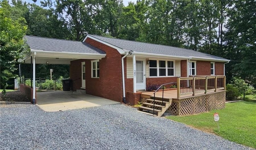 287 Eldorado Rd, Asheboro, NC 27205 - 3 Beds, 1 Bath