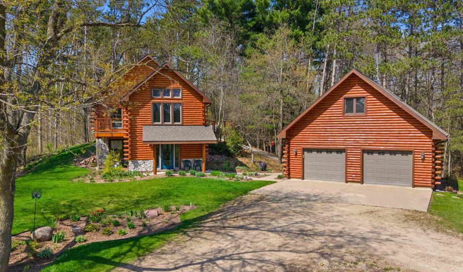 10712 COUNTY ROAD B, Amherst, WI 54406 - 2 Beds, 2 Bath