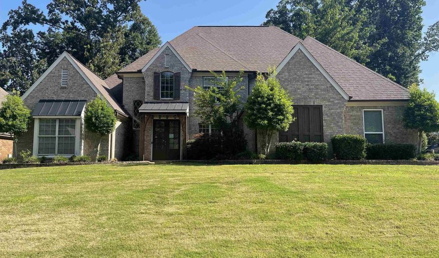 8280 REBECCA WOODS, Bartlett, TN 38002 - 5 Beds, 3 Bath