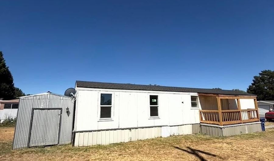 448 W Hwy 26 #1, Blackfoot, ID 83221 - 3 Beds, 2 Bath