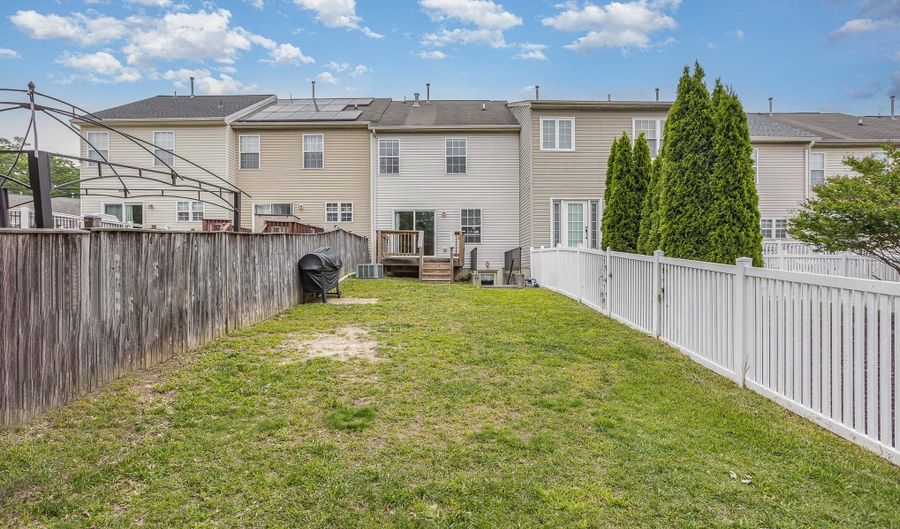 3010 RAKING LEAF Dr, Abingdon, MD 21009 - 3 Beds, 4 Bath