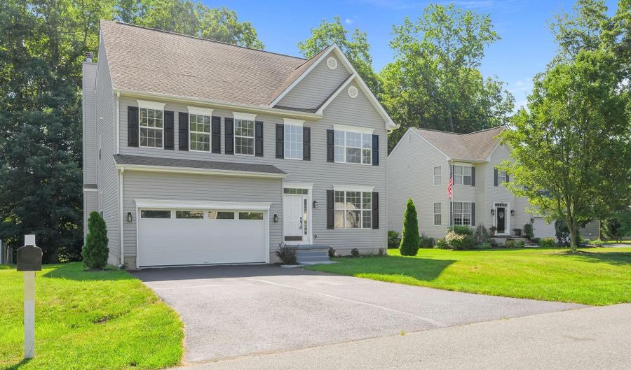 268 ALBACORE Dr, Frederica, DE 19946 - 5 Beds, 4 Bath