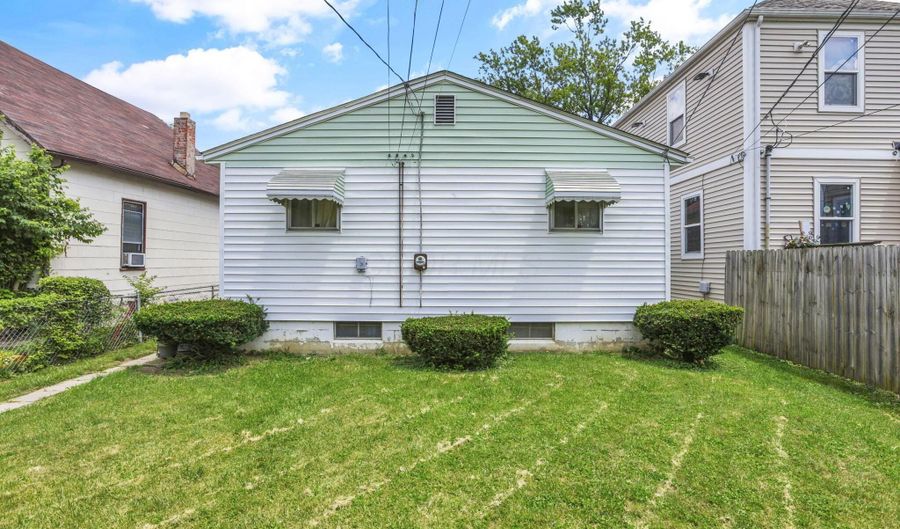 305 Midland Ave, Columbus, OH 43223 - 2 Beds, 1 Bath