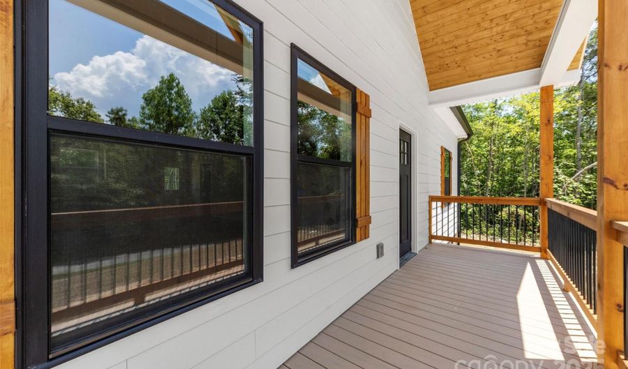 109 Darvee Rd, Blacksburg, SC 29702 - 3 Beds, 2 Bath
