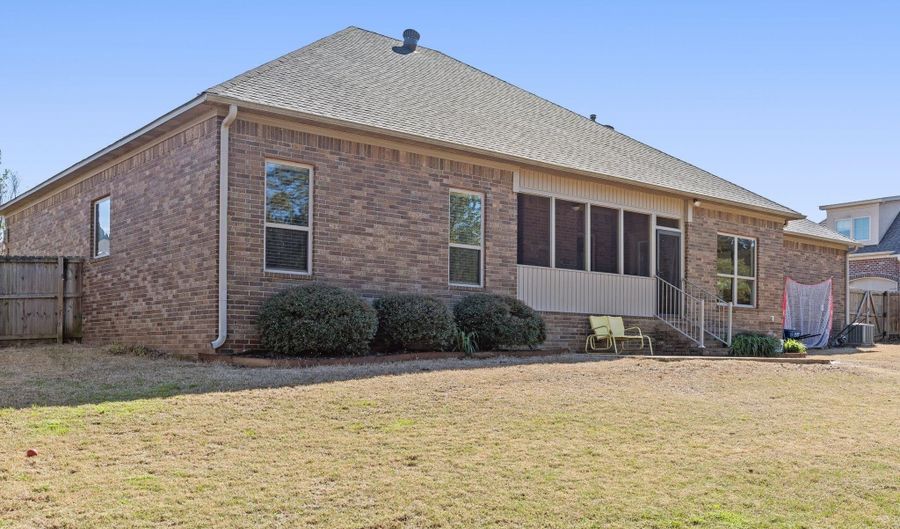 4850 Canal Pl, Conway, AR 72034 - 4 Beds, 2 Bath