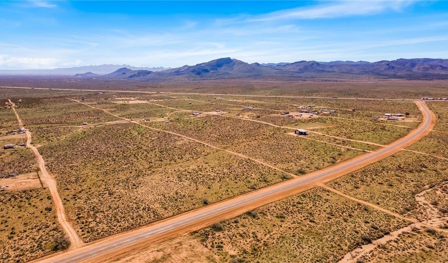 W Chloride Road lot 21, Chloride, AZ 86431 - 0 Beds, 0 Bath