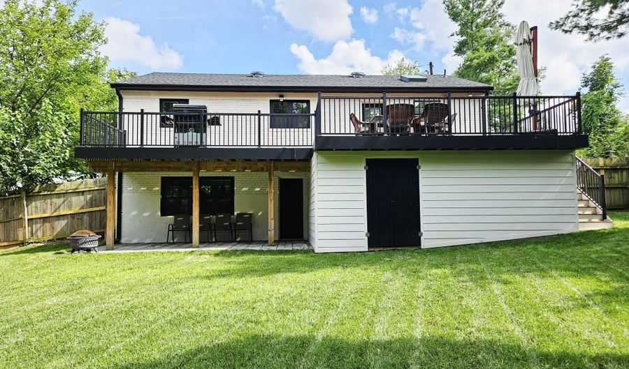 9721 BELLEVUE Dr, Bethesda, MD 20814 - 6 Beds, 3 Bath