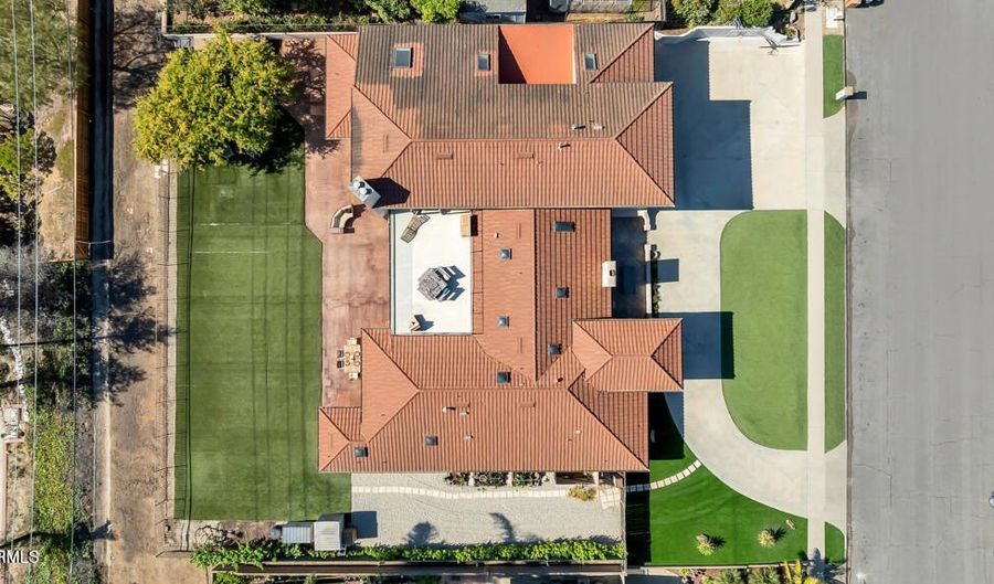 3181 Goldenspur Dr, Camarillo, CA 93010 - 5 Beds, 5 Bath