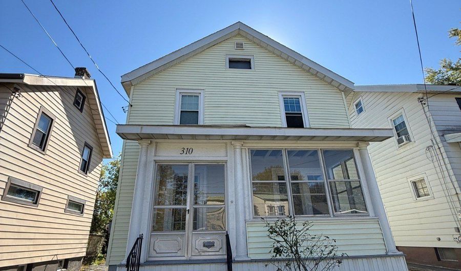 310 McCarty Ave, Albany, NY 12209 - 2 Beds, 2 Bath