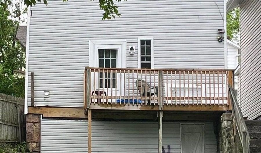 217 E Walnut Ave, Altoona, PA 16601 - 3 Beds, 1 Bath