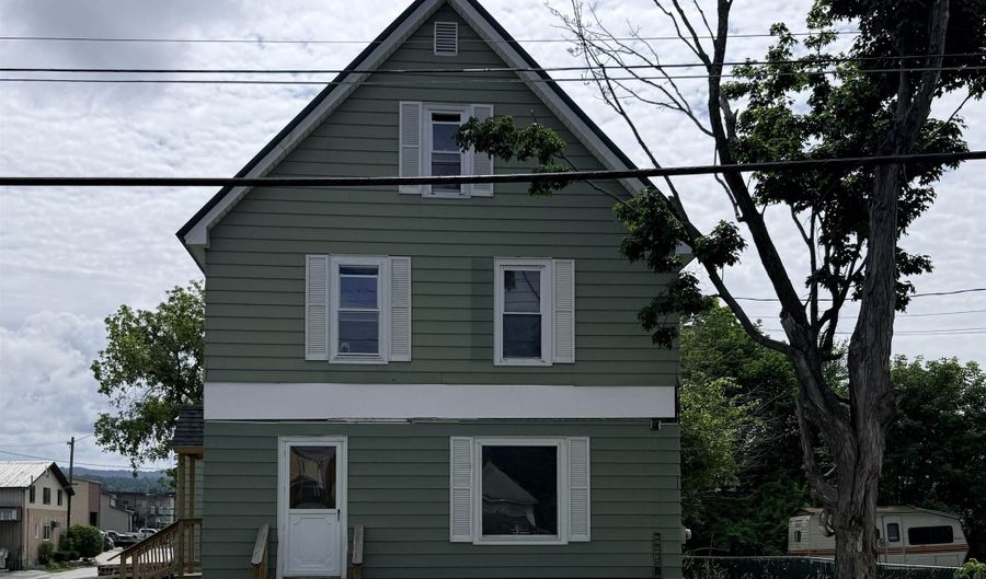 32 Berlin St, Barre, VT 05641 - 0 Beds, 0 Bath
