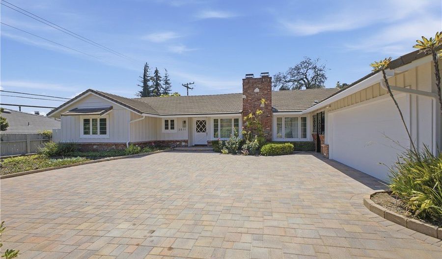 2011 Canyon Rd, Arcadia, CA 91006 - 3 Beds, 3 Bath