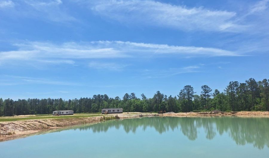 908 Bethel Freewill Rd, Baxley, GA 31513 - 4 Beds, 2 Bath