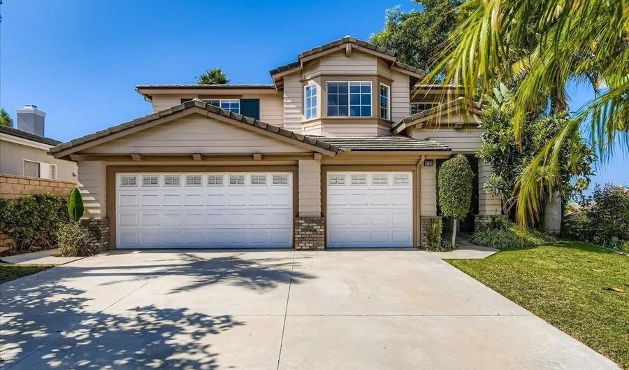 6709 Lonicera St, Carlsbad, CA 92011 - 4 Beds, 3 Bath