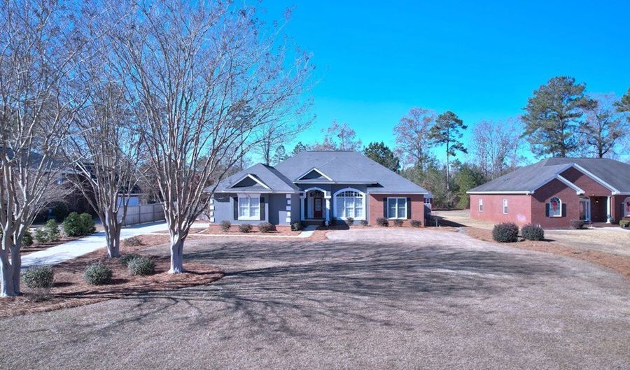 2817 Creedmoor Ln, Albany, GA 31721 - 4 Beds, 3 Bath