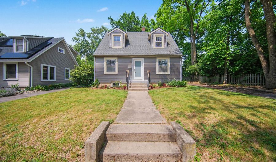 709 Indianola Ave, Ann Arbor, MI 48105 - 3 Beds, 2 Bath