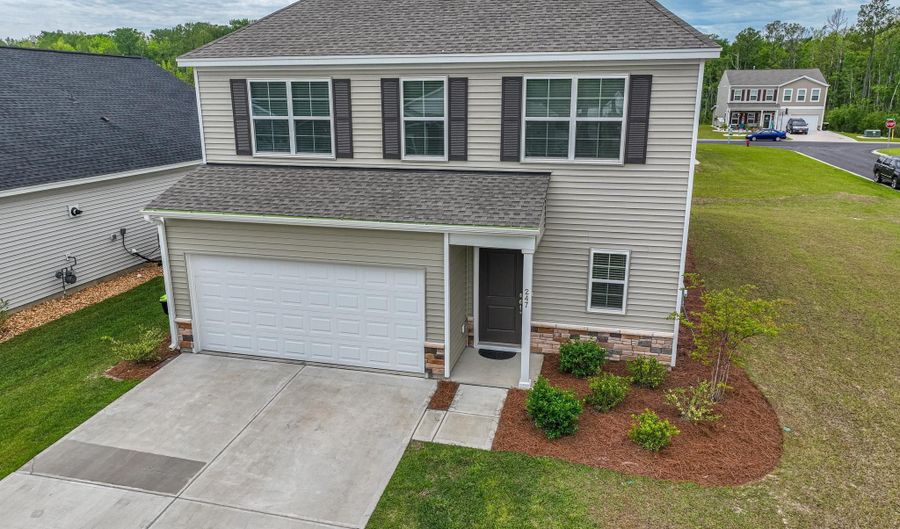 247 Averyville Dr, Conway, SC 29526 - 4 Beds, 4 Bath