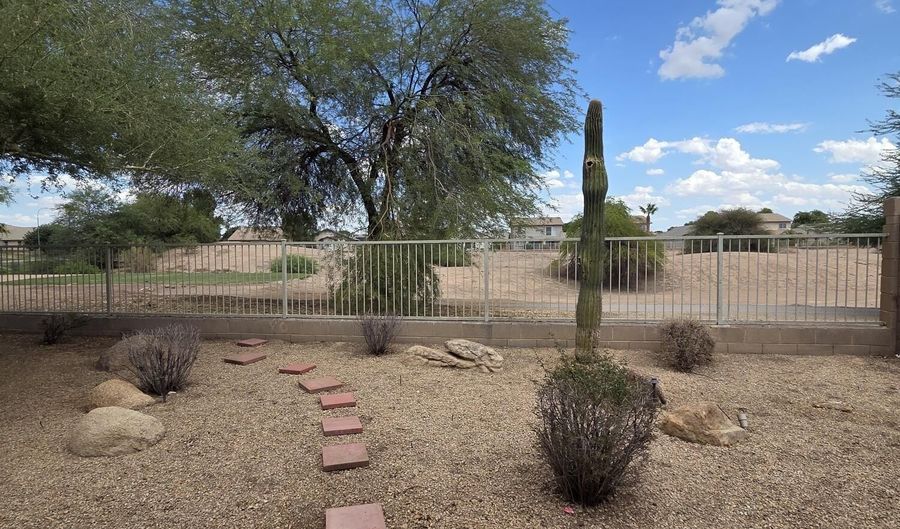 417 S 125TH Ave, Avondale, AZ 85323 - 3 Beds, 2 Bath