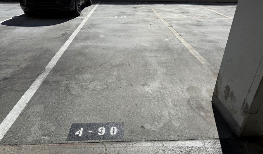 411 Hobron Ln 3605, Honolulu, HI 96815 - 1 Beds, 1 Bath