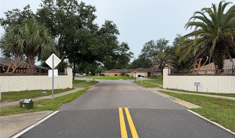 1105 DORIS St, Altamonte Springs, FL 32714 - 3 Beds, 2 Bath