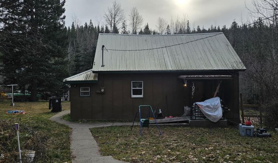 41050 Riverview Dr, Cataldo, ID 83810 - 2 Beds, 1 Bath