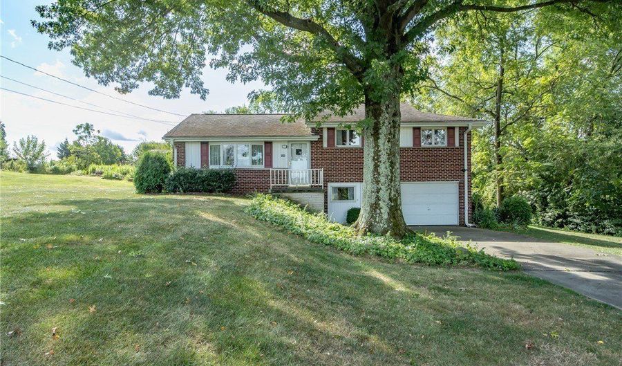 4306 Fostoria Dr, Allegheny Twp., PA 15068 - 3 Beds, 2 Bath
