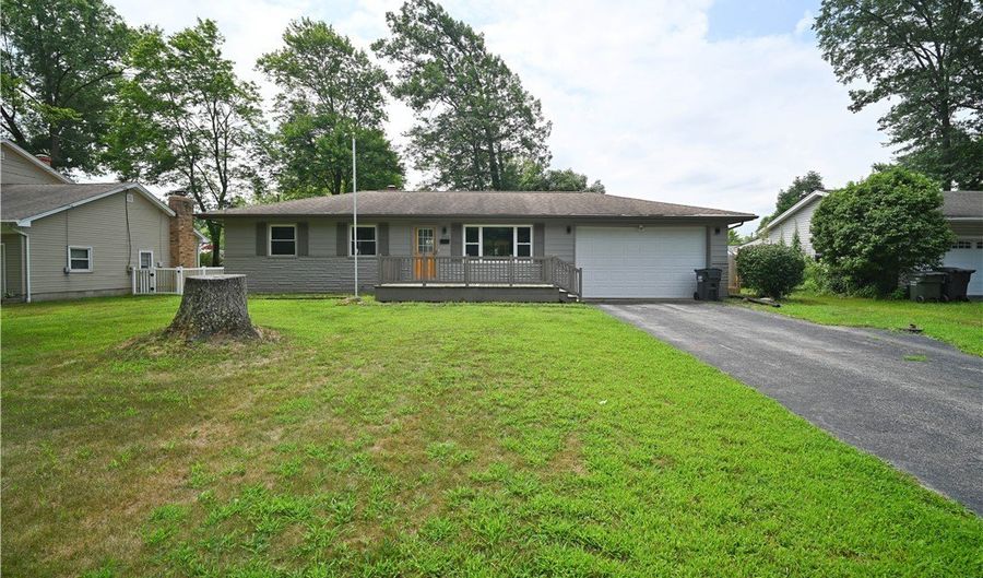 3911 Nottingham Ave, Austintown, OH 44511 - 3 Beds, 2 Bath