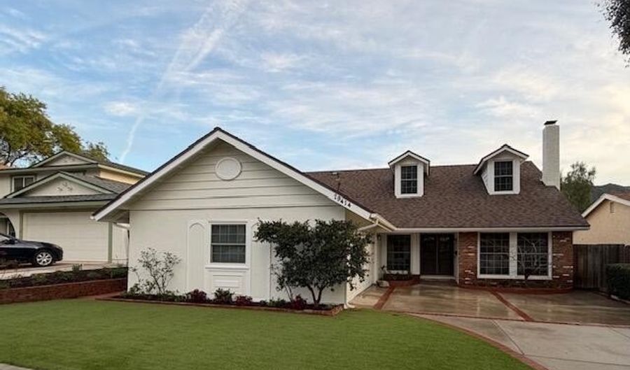 29414 Promontory Pl, Agoura Hills, CA 91301 - 5 Beds, 3 Bath