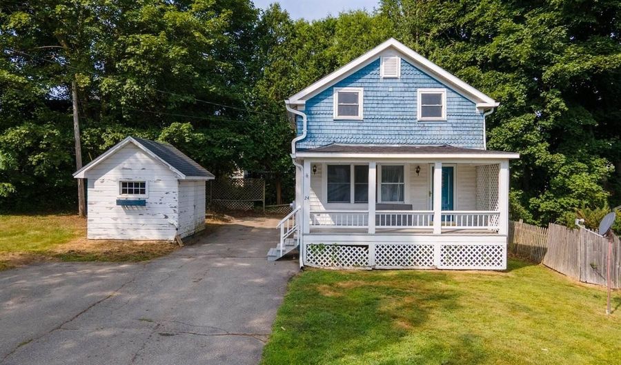 24 Warwick St, Bangor, ME 04401 - 3 Beds, 1 Bath