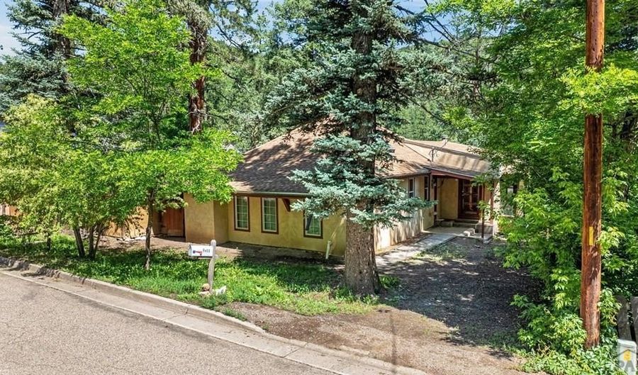 8953 Grand Ave, Beulah, CO 81023 - 3 Beds, 2 Bath