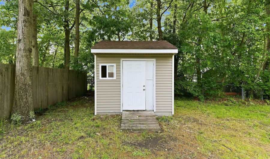 26 Ravenwood Blvd, Barnegat, NJ 08005 - 3 Beds, 1 Bath