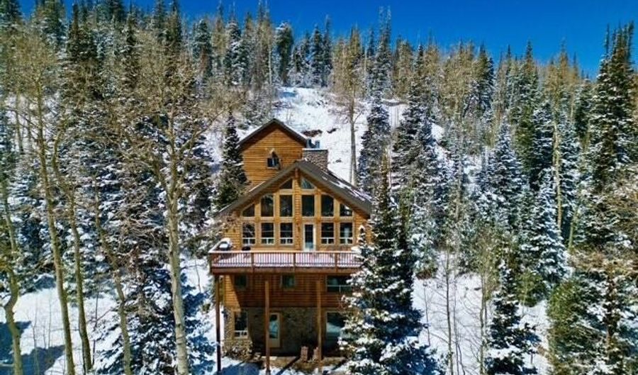699 W Hunter Ridge Dr, Brian Head, UT 84719 - 6 Beds, 6 Bath