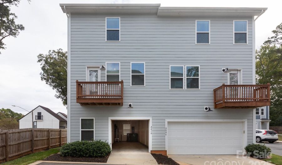 2410 Via Del Conte Aly, Charlotte, NC 28205 - 2 Beds, 3 Bath